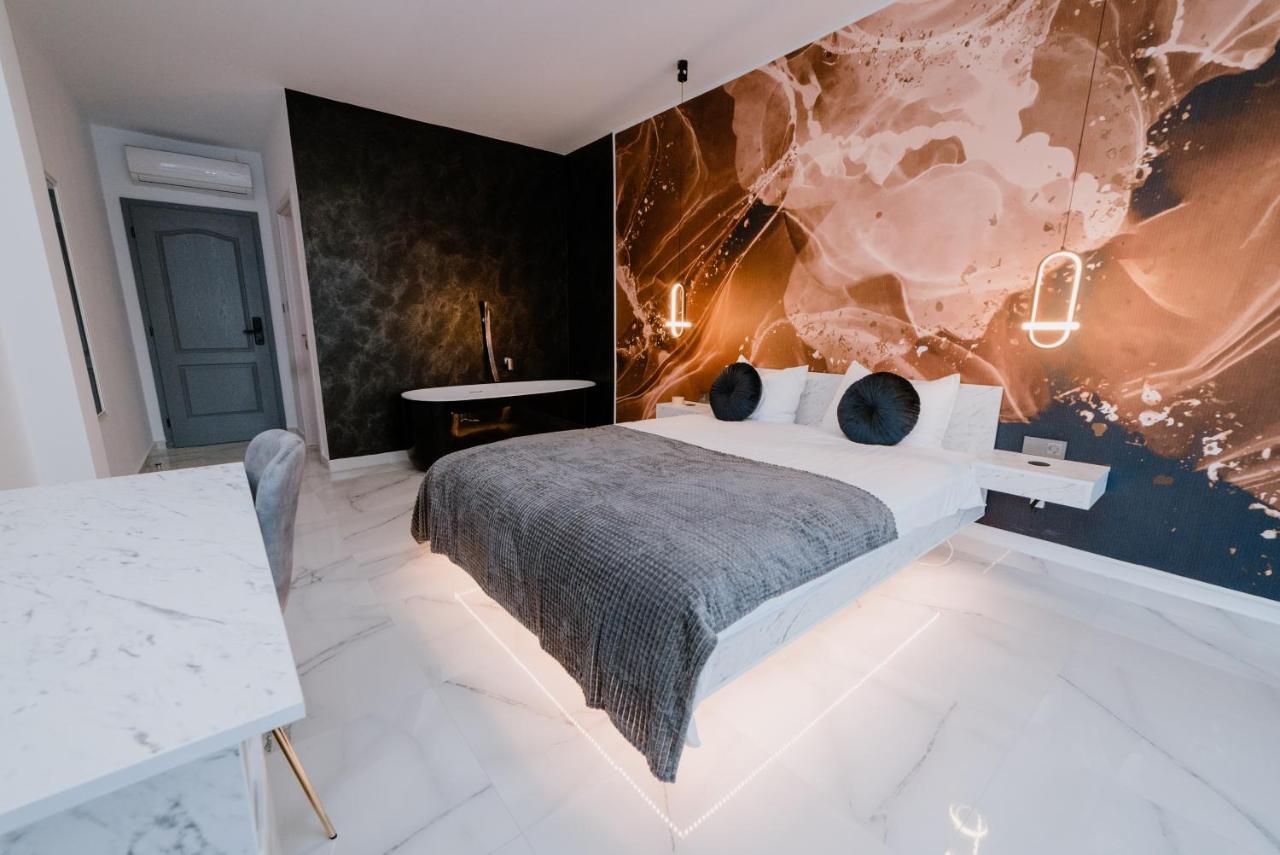 Pensiunea Heaven Deva Exteriör bild