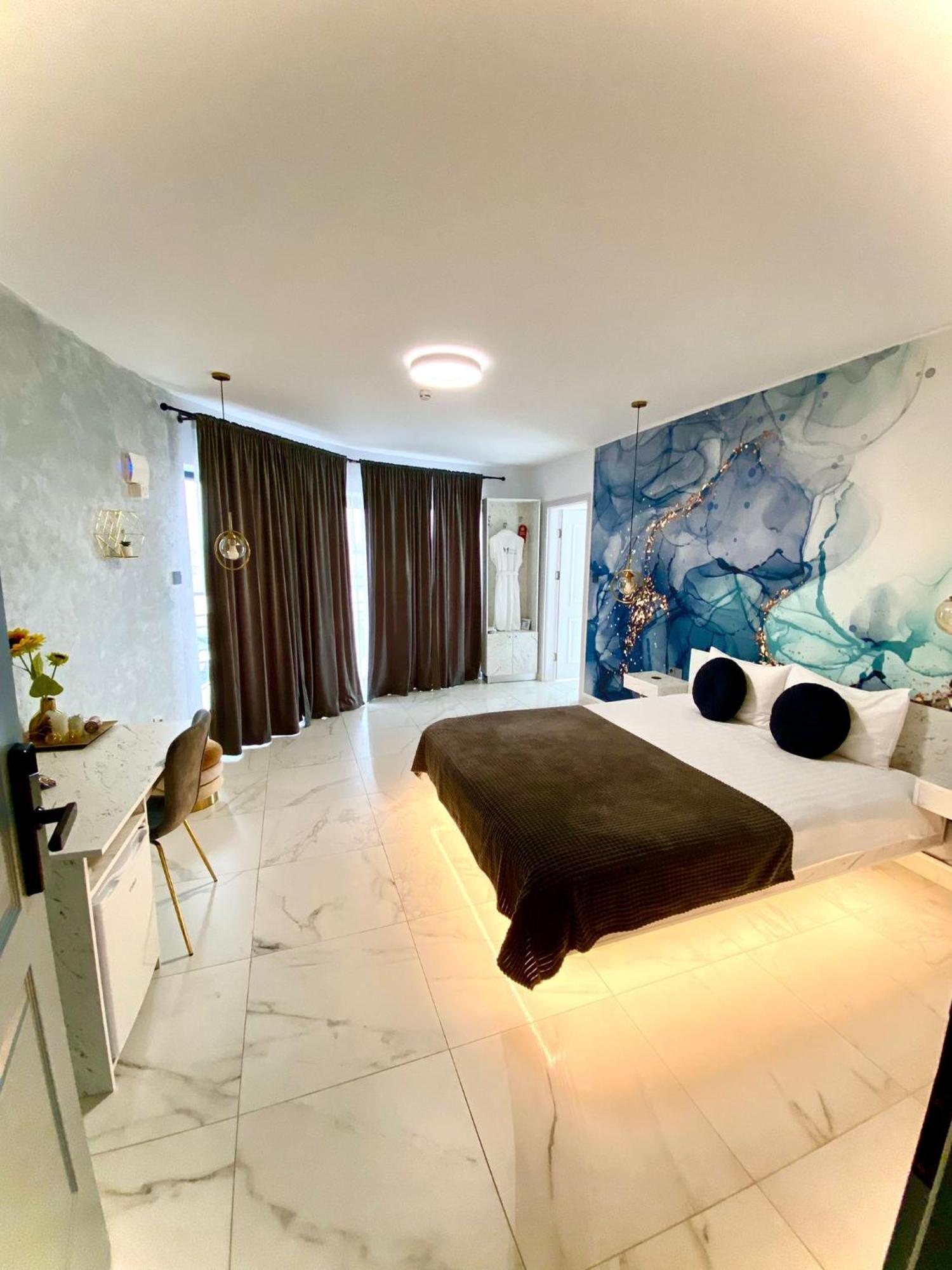 Pensiunea Heaven Deva Exteriör bild